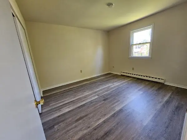 63 N Main St #65D, Sellersville, PA 18960-2354