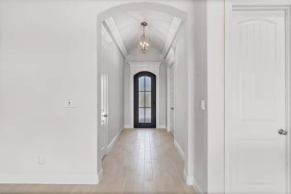 9325 Wildcat Ridge, Godley, TX 76044