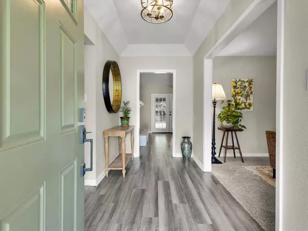 3613 Ashford Avenue, Fort Worth, TX 76133