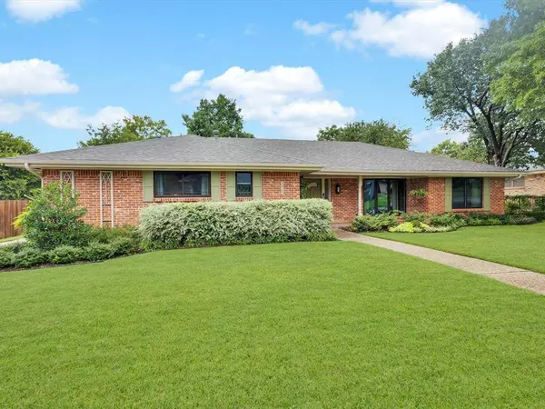 3613 Ashford Avenue, Fort Worth, TX 76133