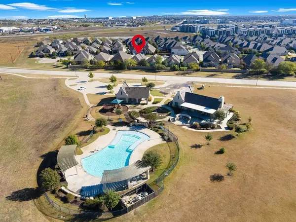 10113 Warberry Trail, Fort Worth, TX 76131