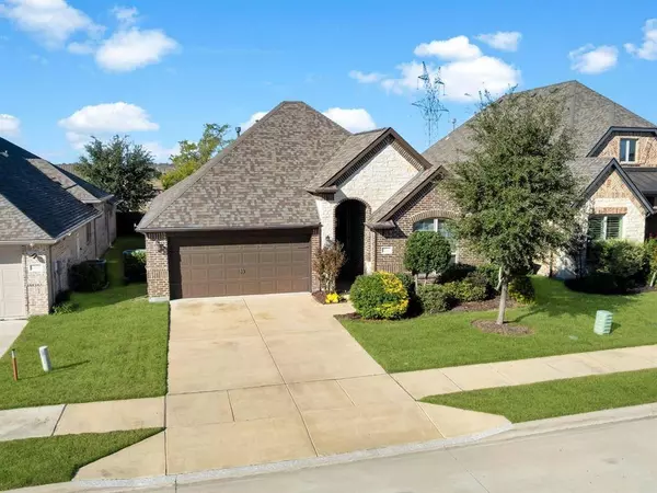 10113 Warberry Trail, Fort Worth, TX 76131