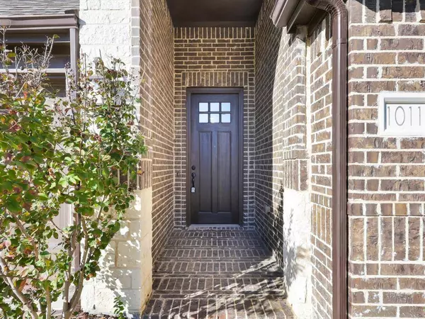 10113 Warberry Trail, Fort Worth, TX 76131