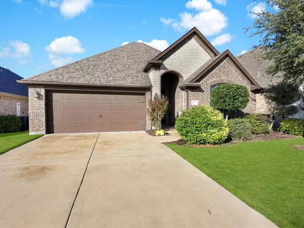 10113 Warberry Trail, Fort Worth, TX 76131