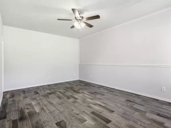 1741 Circle Creek Drive, Lewisville, TX 75067