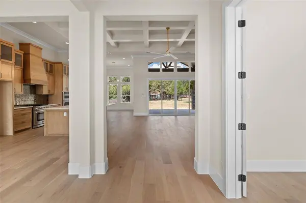 2416 Candlestick Drive, Granbury, TX 76049