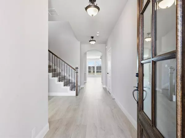 624 Pawprint Hollow, Godley, TX 76044