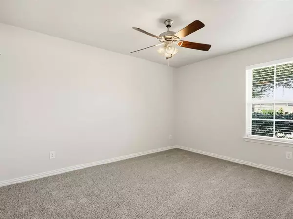 2413 Hawkwood Court, Fort Worth, TX 76123