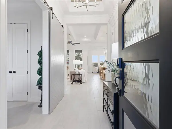 2009 Forest Bridge Drive, Azle, TX 76020