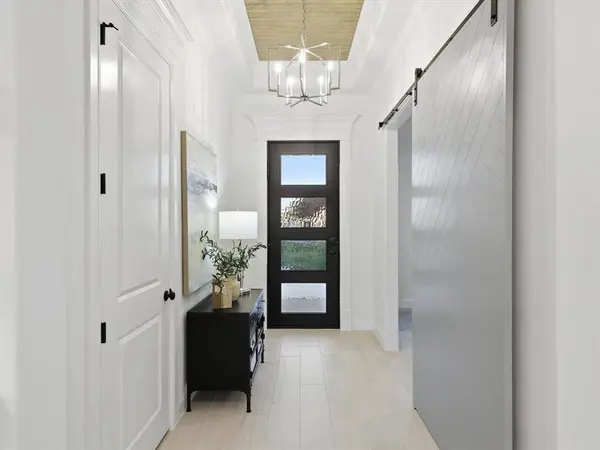 2009 Forest Bridge Drive, Azle, TX 76020