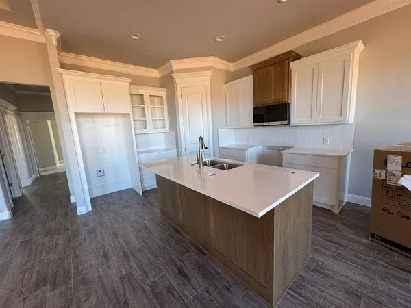 520 Calla Lily Way, Tolar, TX 76476