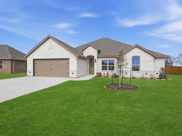 829 Haley Street, Springtown, TX 76082
