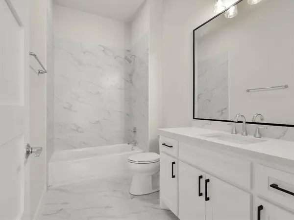 12409 Bella Perdono Drive, Fort Worth, TX 76126