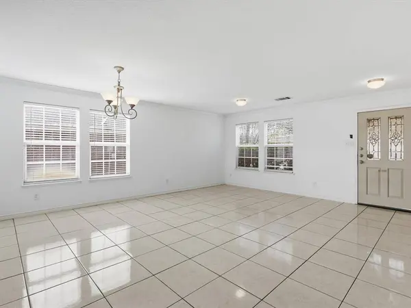 2459 Silverado Trail, Grand Prairie, TX 75052