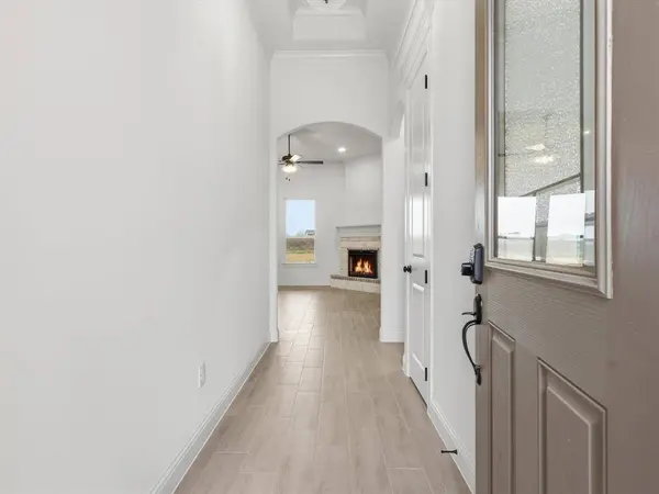 1360 Oleander Drive, Tolar, TX 76476