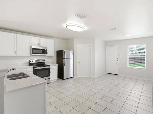 1132 Boxwood Drive, Crowley, TX 76036