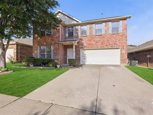 4328 Highgate Road, Fort Worth, TX 76244