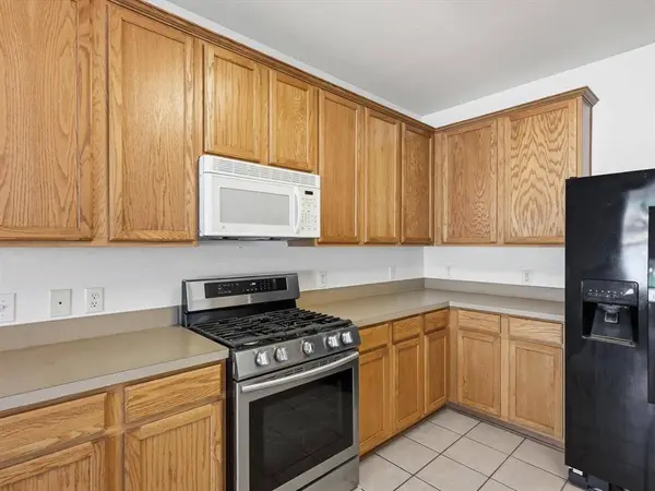 4328 Highgate Road, Fort Worth, TX 76244