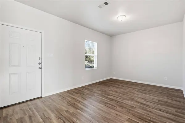 440 Canoe Way, Crowley, TX 76036