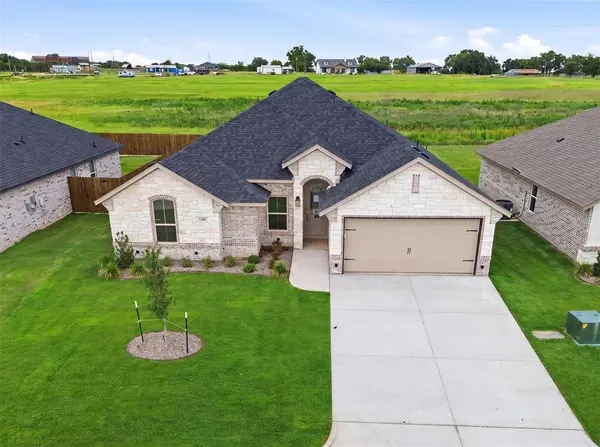 1366 Oleander Drive, Tolar, TX 76476