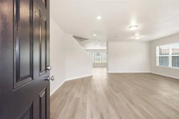 7301 Moon Ridge Court, Fort Worth, TX 76133