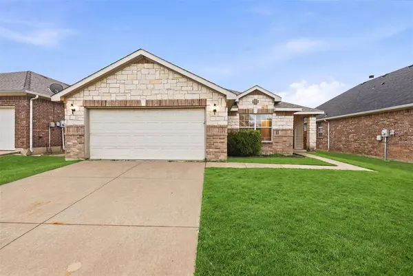 8040 Summer Stream Drive, Fort Worth, TX 76134