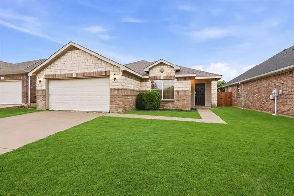 8040 Summer Stream Drive, Fort Worth, TX 76134