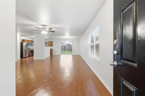 8040 Summer Stream Drive, Fort Worth, TX 76134