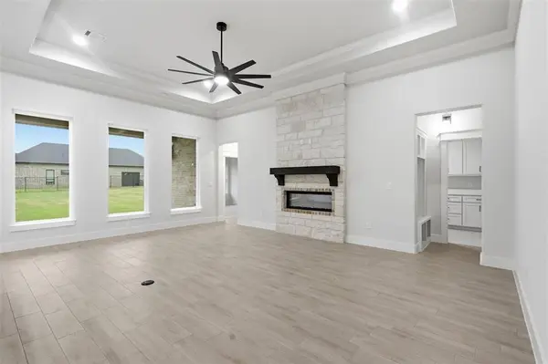 2714 Village Road, Granbury, TX 76049