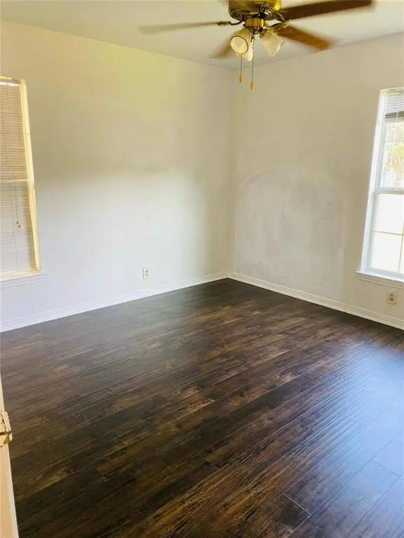 718 Crescent Street, Denton, TX 76201