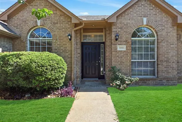 2005 Melissa Diane Street, Mansfield, TX 76063