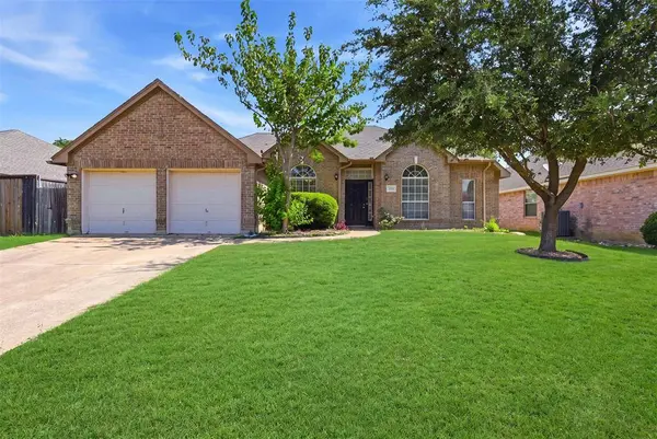 2005 Melissa Diane Street, Mansfield, TX 76063
