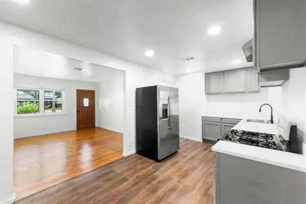 777 Cullum Avenue, Hurst, TX 76053
