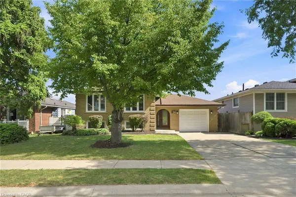 24 Brae Crest Drive