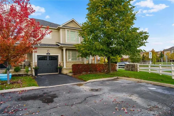 227 Fall Fair WAY, Binbrook, ON L0R 1C0