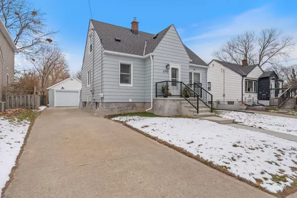 690 Rosedale AVE, Sarnia, ON N7V 1Z7