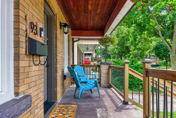 93 Graham AVE S, Hamilton, ON L8K 2M2