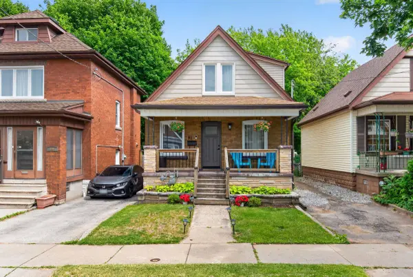 93 Graham AVE S, Hamilton, ON L8K 2M2