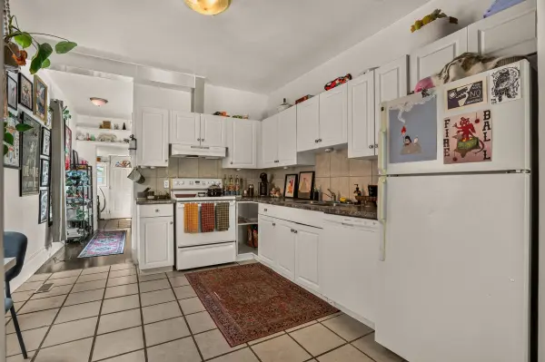 170 Emerald ST S, Hamilton, ON L8N 2V7