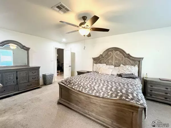 8732 E 35 St, Yuma, AZ 85365