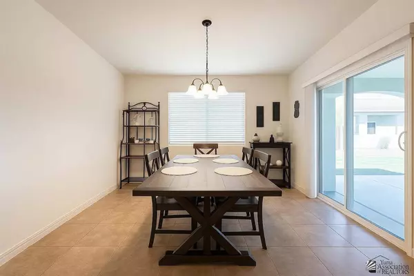 8732 E 35 St, Yuma, AZ 85365