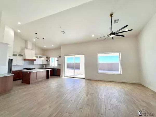 11467 E 42 St, Yuma, AZ 85367