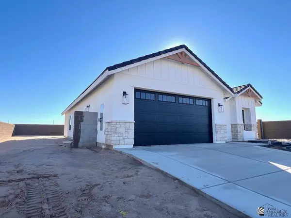 11335 E 42 St, Yuma, AZ 85367