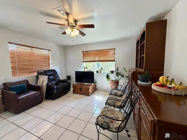 1216 E D St, San Luis, AZ 85336