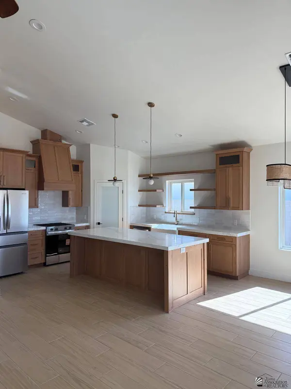 10811 E 46 Pl, Yuma, AZ 85367