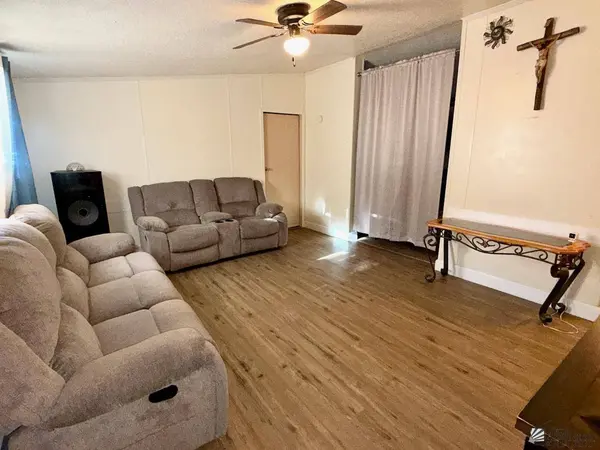 1392 E B St, San Luis, AZ 85336