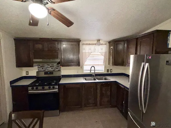 1392 E B St, San Luis, AZ 85336