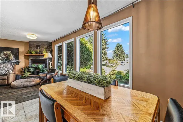 135 HOMESTEAD CR NW NW, Edmonton, AB T5A2Y1