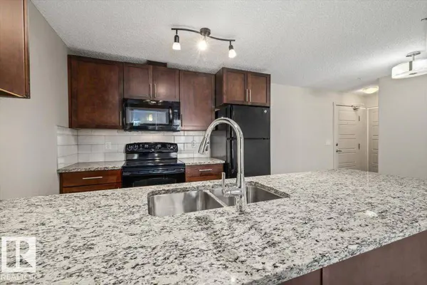 #230 6076 SCHONSEE WY NW, Edmonton, AB T5Z0K8