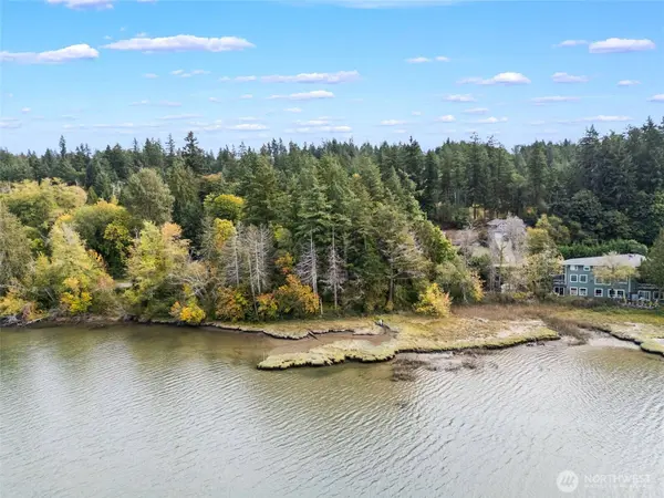 15330 Bethel Burley RD SE, Port Orchard, WA 98367